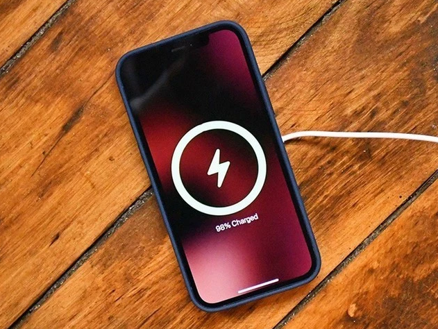 凤城苹果手机维修分享iPhone 12可以随便充电吗 
